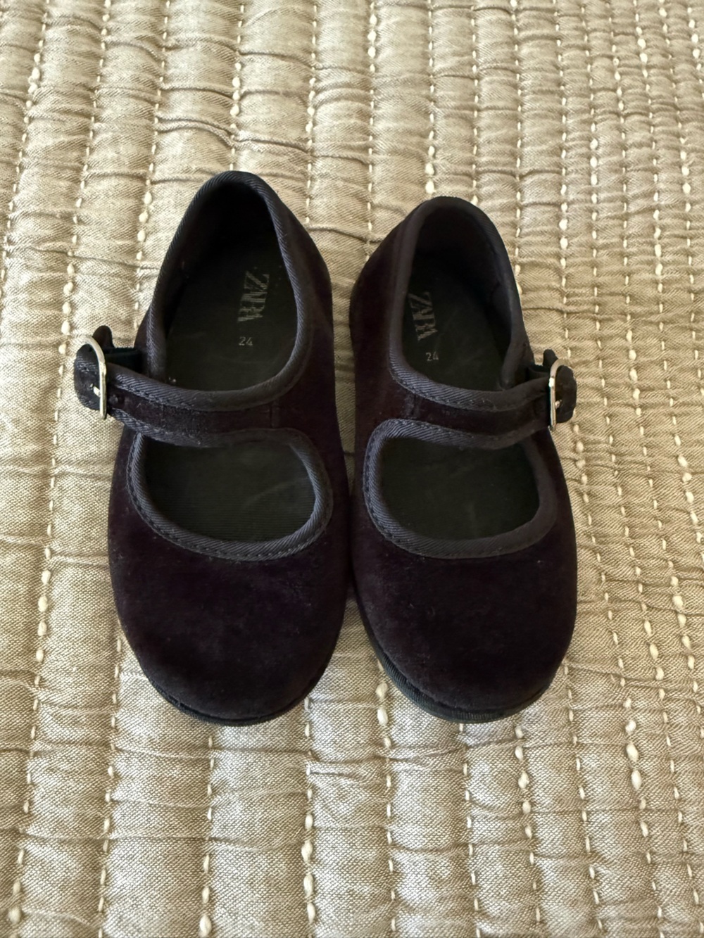 Zara Toddler Girl Black Velvet Mary Jane Shoes